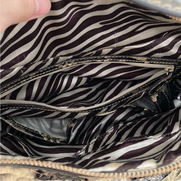 DANA BUCHMAN FAUX SNAKE SKIN EMBOSSED HOBO SHOULDER BAG - Picture 11 of 12